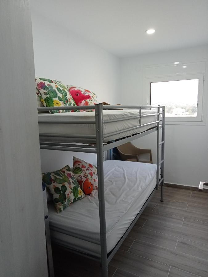 Apartamento Con Vistas, Entre Mar Y Montana ロスピタレート・デ・リンファント エクステリア 写真