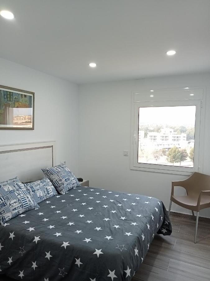 Apartamento Con Vistas, Entre Mar Y Montana ロスピタレート・デ・リンファント エクステリア 写真